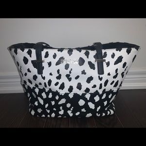 Kenneth Cole Reaction - Animal Print Tote Bag
